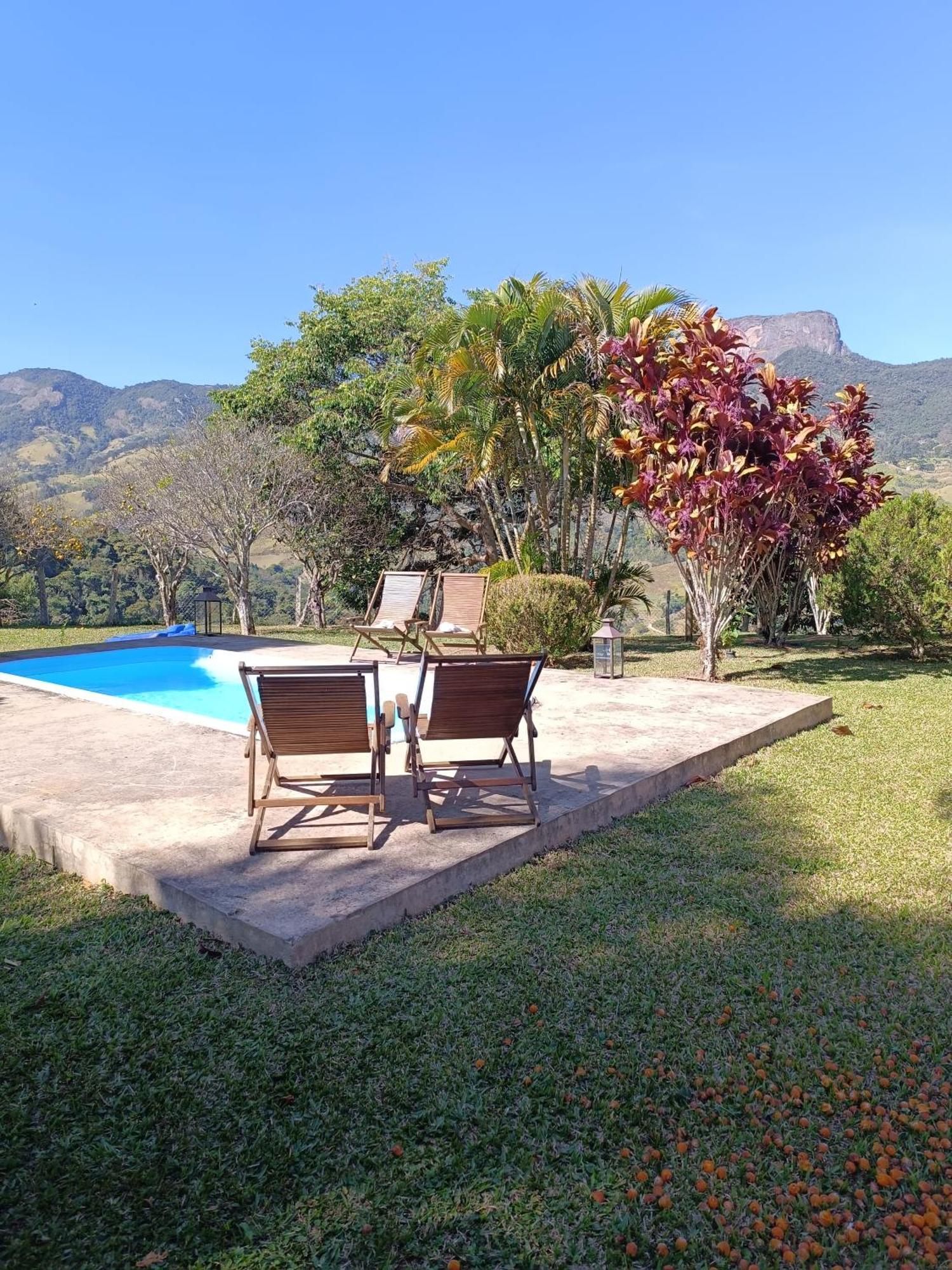 Entrevistas Chales E Suites São Bento do Sapucaí Exterior photo