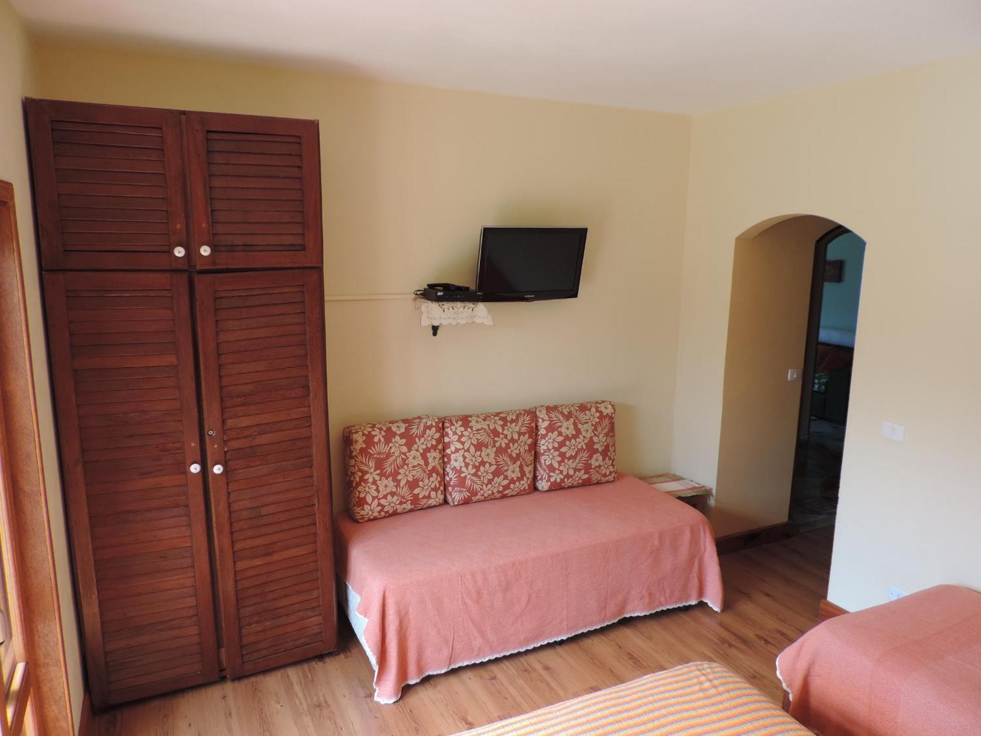Entrevistas Chales E Suites São Bento do Sapucaí Room photo